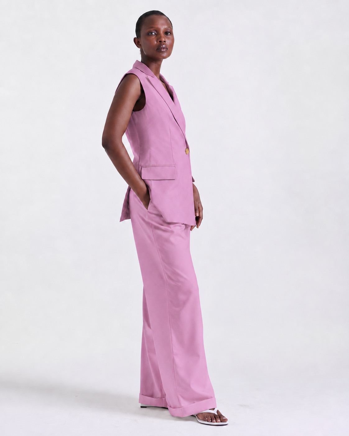 Alexandra Sleeveless Jacket in Pink, single-button closure in gold, Work edit, Deméa Paris