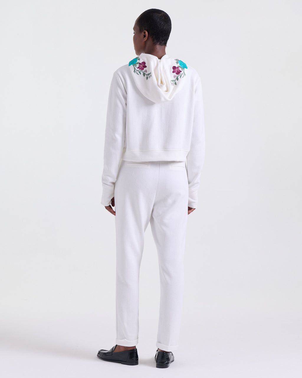 Alice Hoodie in Off White, long sleeves with thumbhole cuffs, Boarding Call edit, Deméa Paris