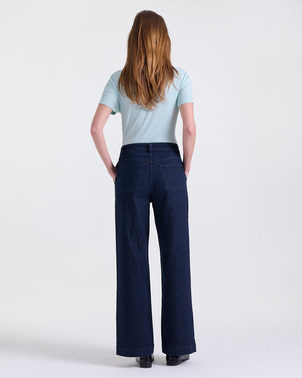 Avery Wide Jeans in Indigo, wide-leg silhouette, Casual Chic edit, Deméa Paris