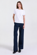 Alina Fitted T-shirt in White, fitted silhouette, Boarding Call edit, Deméa Paris