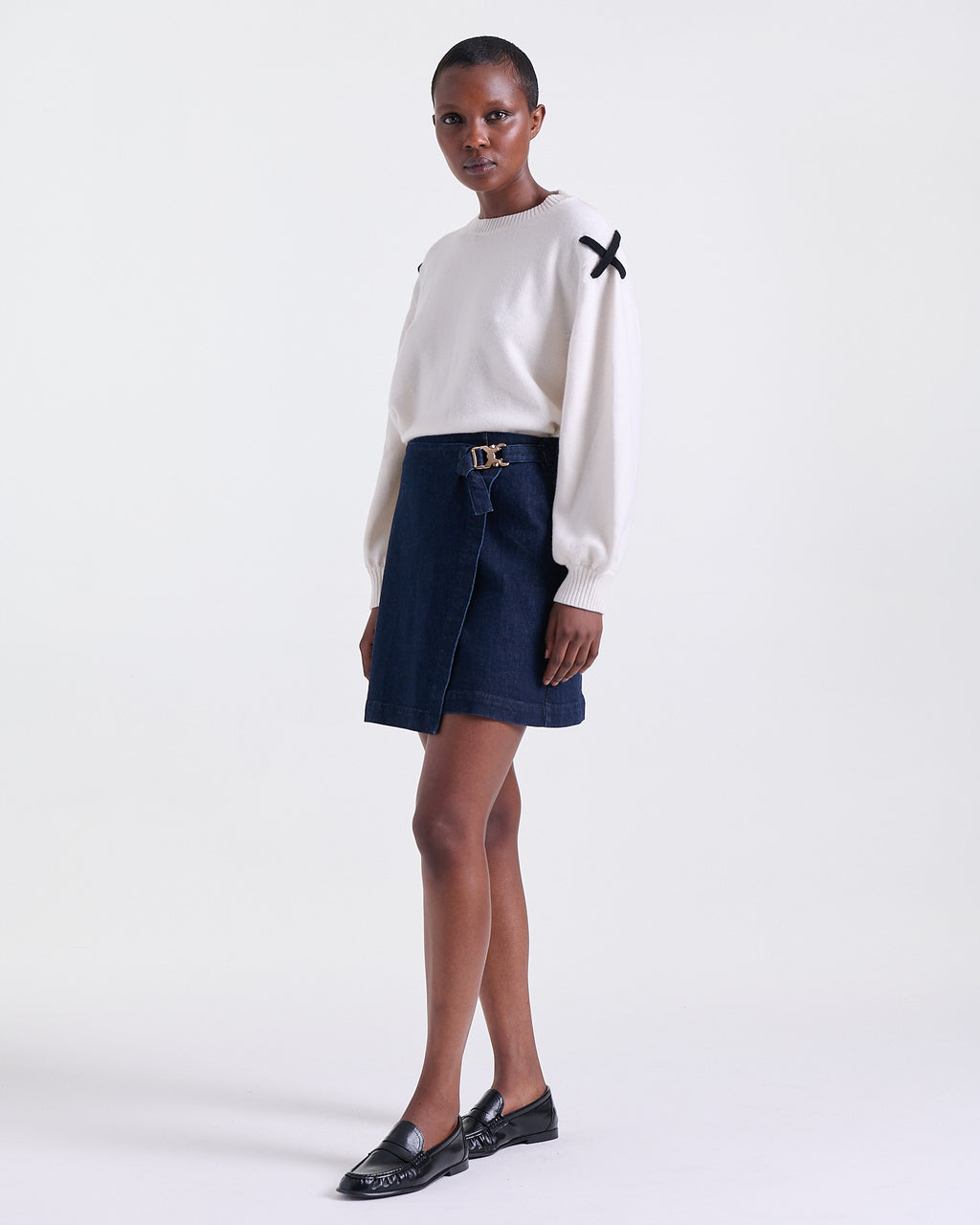 Azalée Skirt in Indigo, back zip closure, Casual Chic edit, Deméa Paris