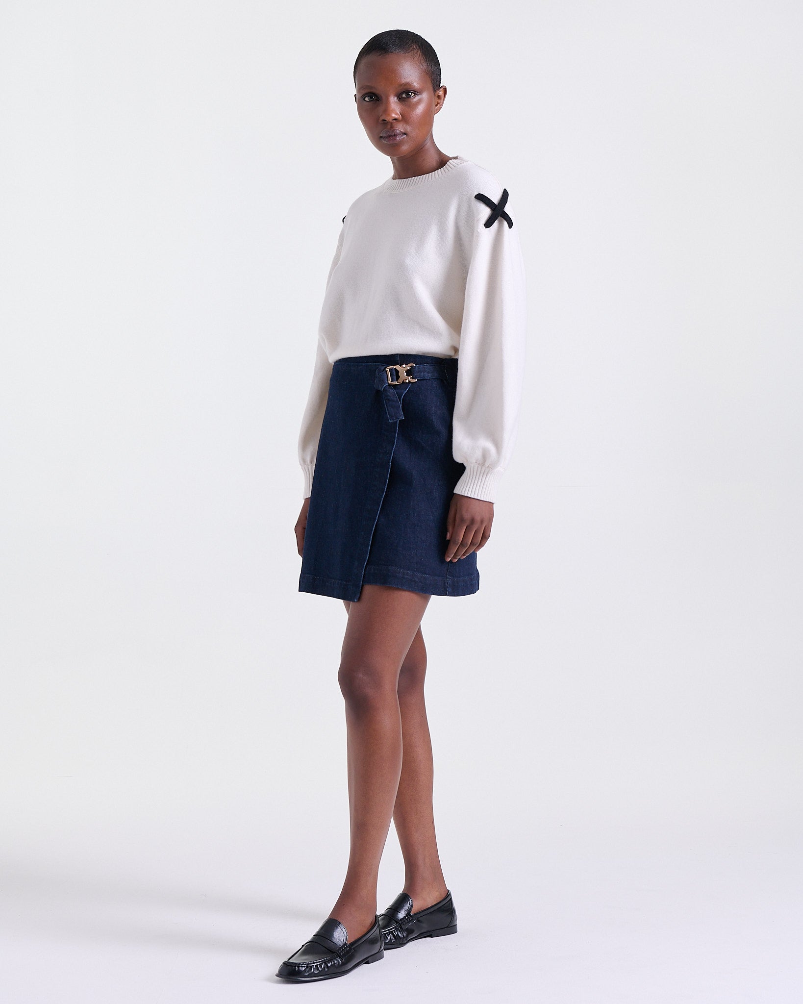 Azalée Skirt in Indigo, back zip closure, Casual Chic edit, Deméa Paris