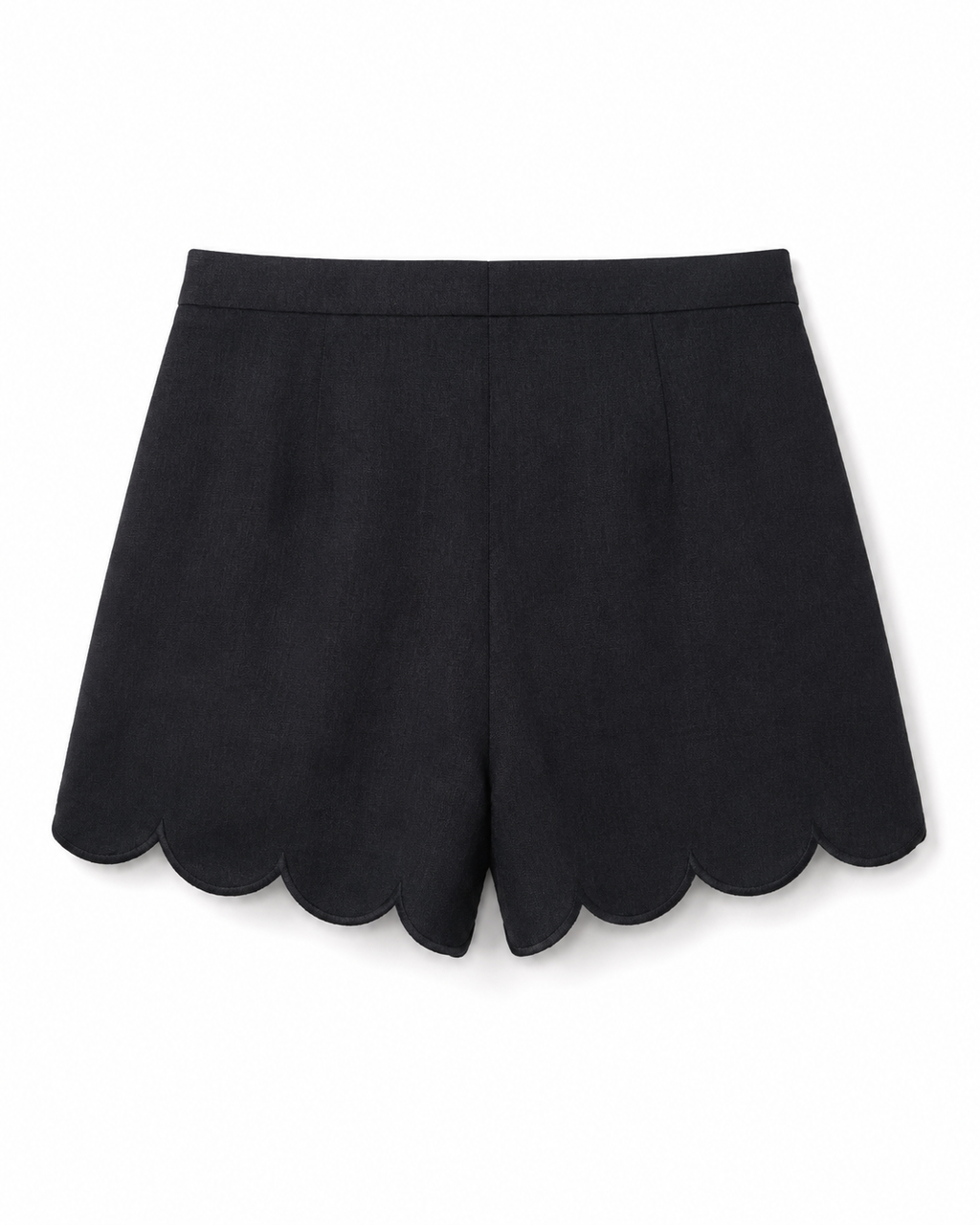 Anaelle Shorts in Black, tailored silhouette, Resort Escape edit, Deméa Paris