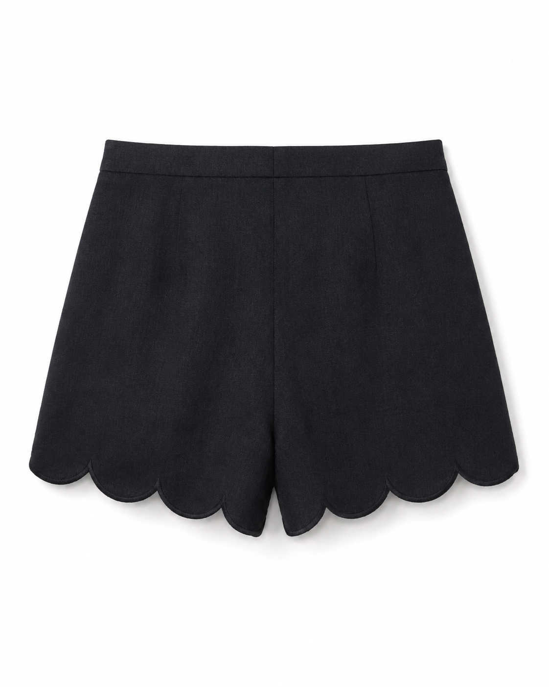 Anaelle Shorts in Black, tailored silhouette, Resort Escape edit, Deméa Paris