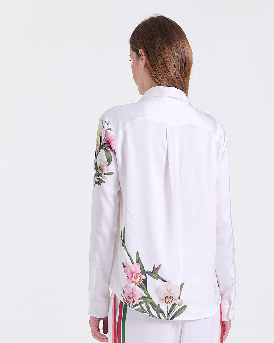 Andia Flowy Shirt in White, rounded hem, Resort Escape edit, Deméa Paris