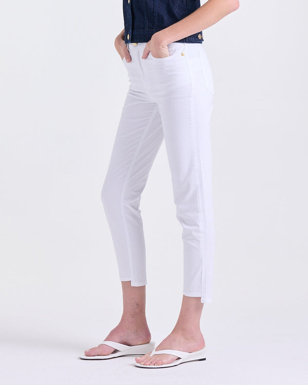 Andréa Slim Jeans in White, slim, straight silhouette, Casual Chic edit, Deméa Paris