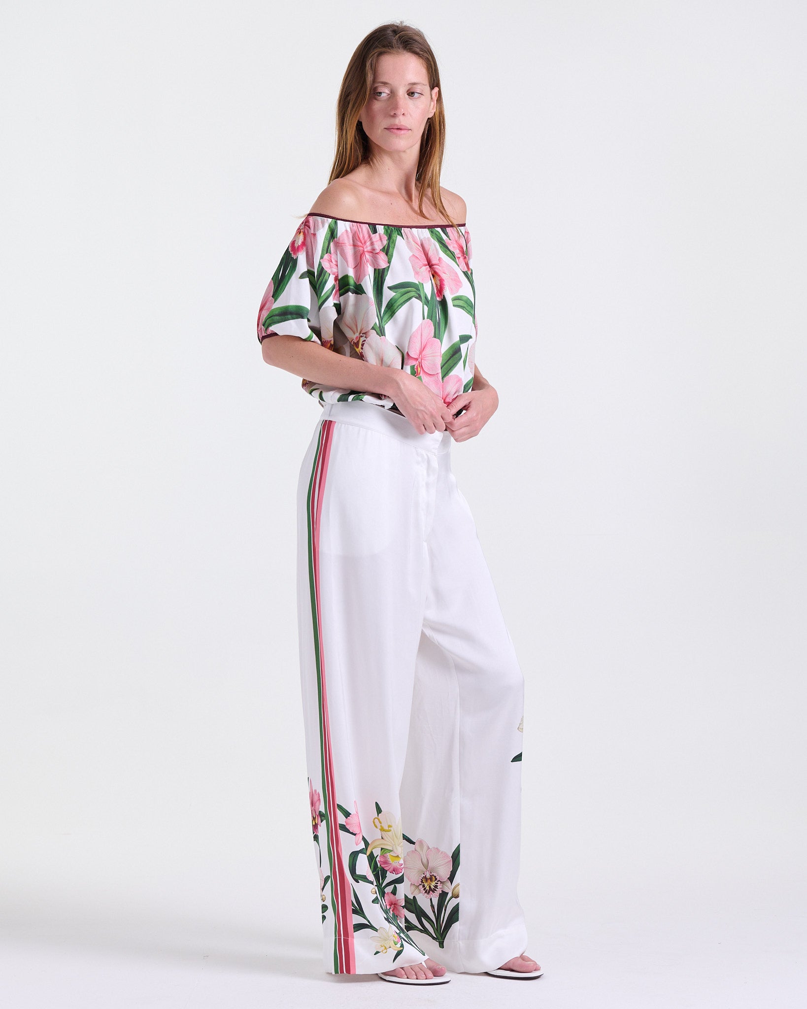 Anita Crop Top in Print, can be worn on or off the shoulders, Resort Escape edit, Deméa Paris