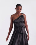 Annie Asymmetrical Top in Black, asymmetrical off-shoulder design, RSVP edit, Deméa Paris