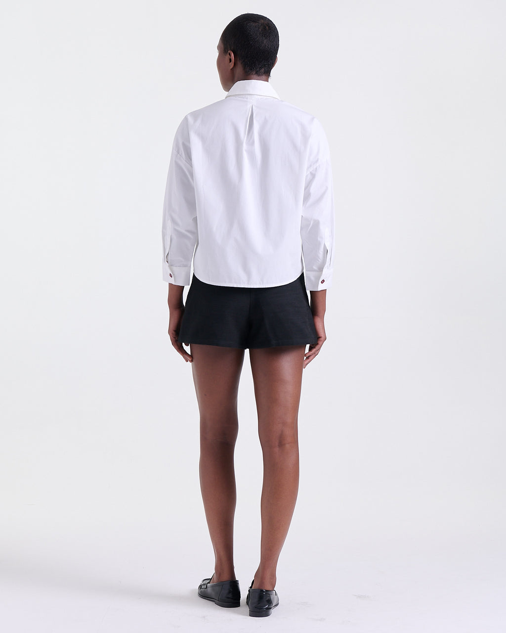 Aria Cropped Shirt in White, classic collar, Resort Escape edit, Deméa Paris