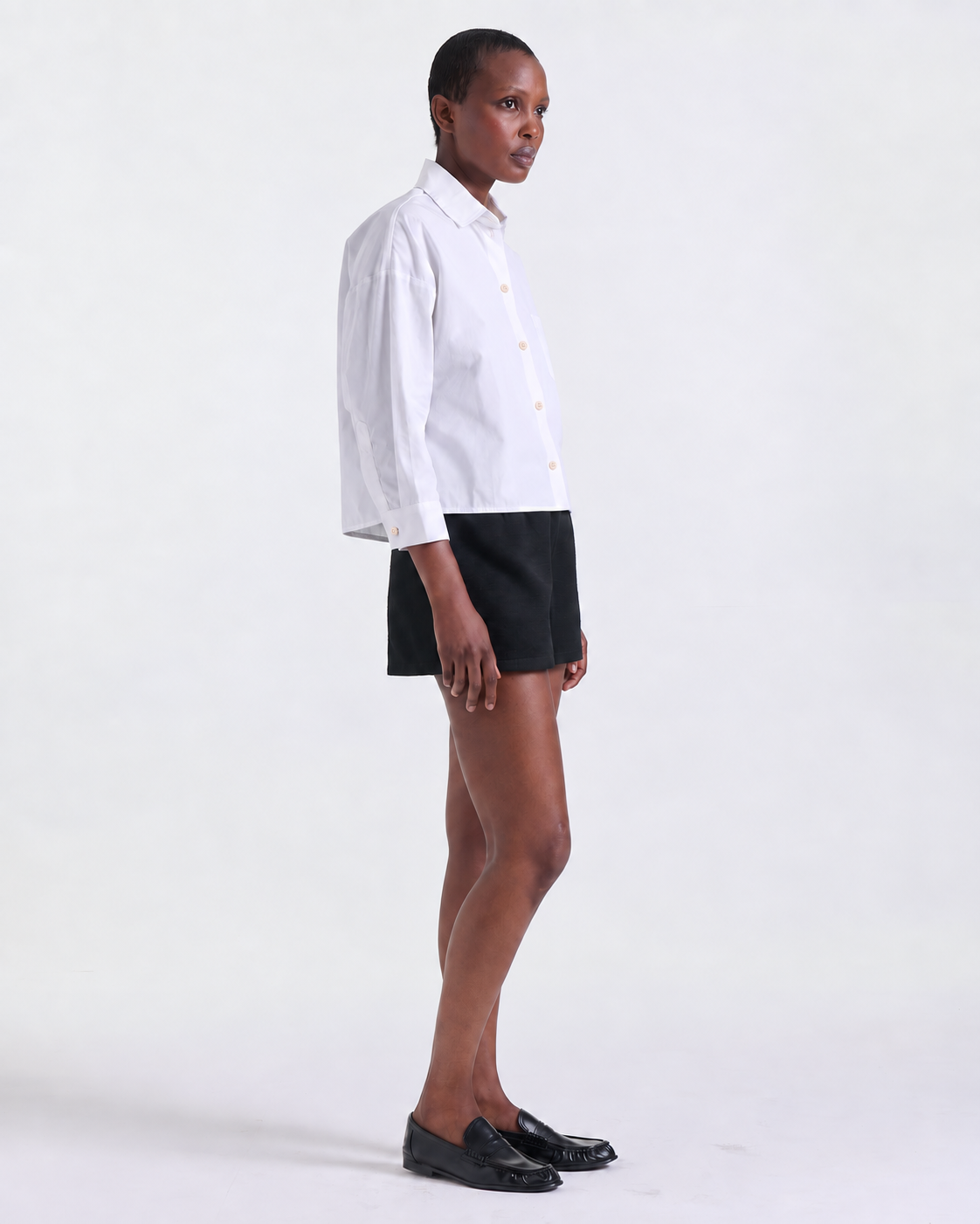 Aria Cropped Shirt in White, chest pocket, Resort Escape edit, Deméa Paris