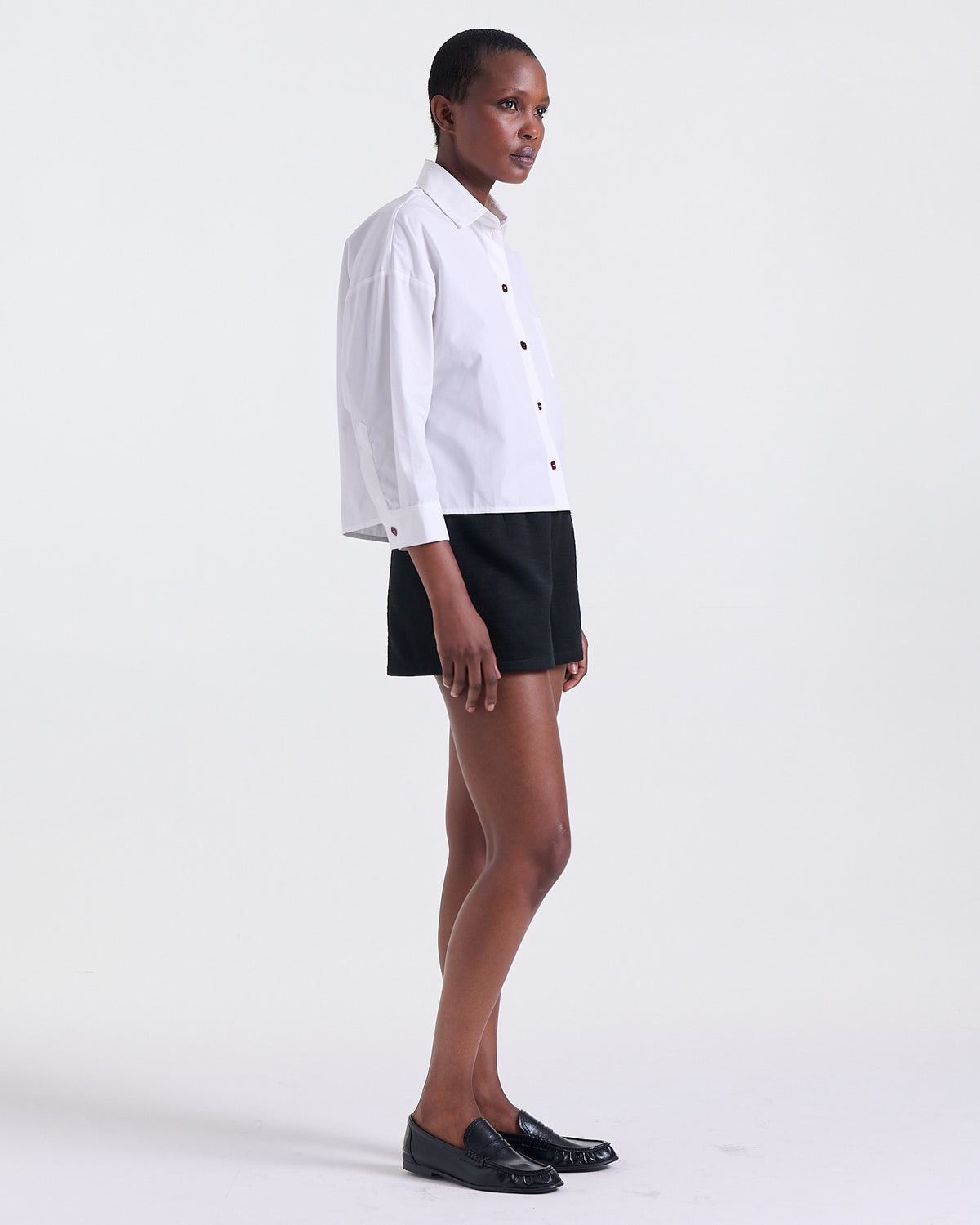 Aria Cropped Shirt in White, chest pocket, Resort Escape edit, Deméa Paris