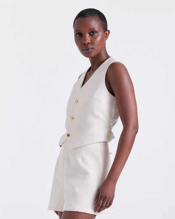Ariel Waistcoat in Off White, fitted, Resort Escape edit, Deméa Paris