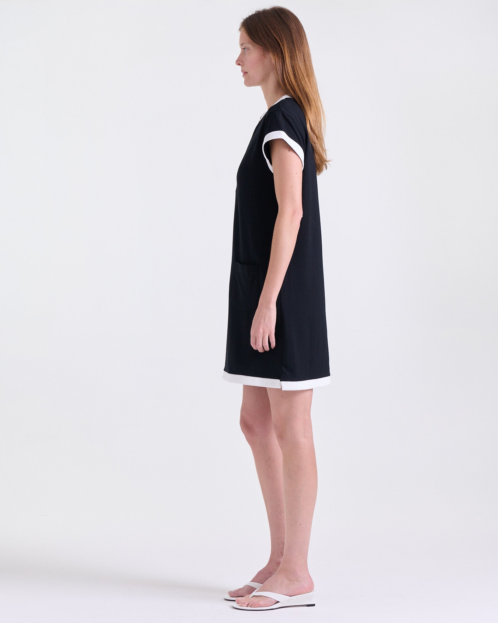 Asmée Dress in Black, front zip closure, Boarding Call edit, Deméa Paris