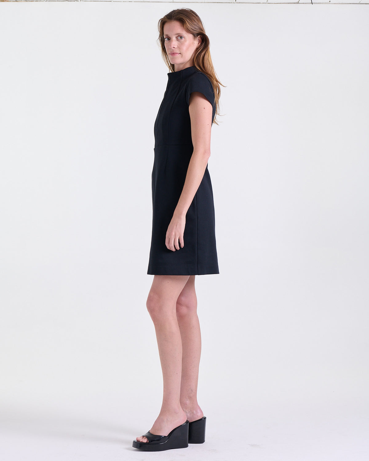 Robe Aurore en Noir, entièrement doublée, sélection Au Travail, Deméa Paris