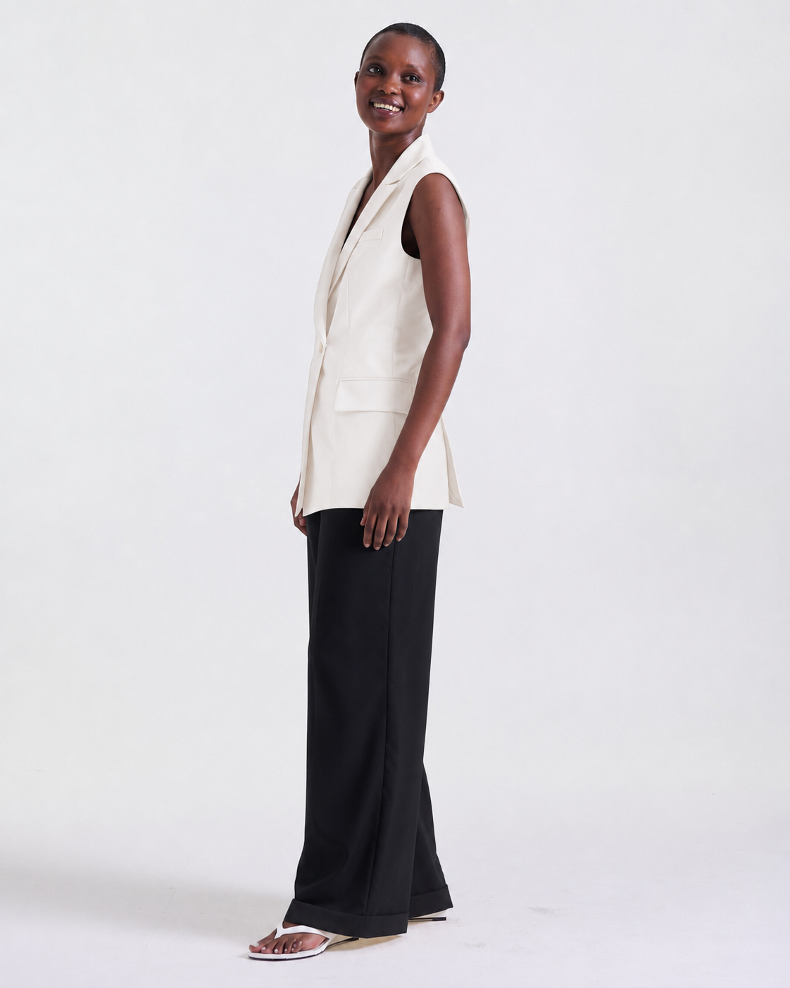 Alexandra Sleeveless Jacket in Off White, side vents at the back, Work edit, Deméa Paris