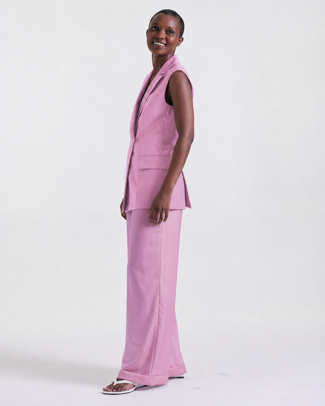 Alexandra Sleeveless Jacket in Pink, side vents at the back, Work edit, Deméa Paris