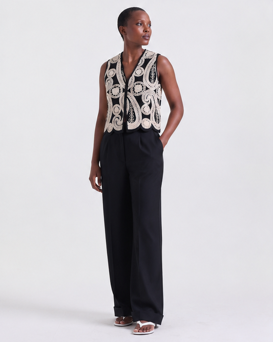 Pantalon Alexandra en Noir, fermeture à agrafe et zip, sélection Au Travail, Deméa Paris